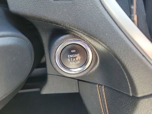 Used 2018 Subaru Crosstrek 2.0i Limited image 32