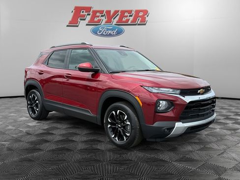 Used 2023 Chevrolet TrailBlazer LT w/ Convenience Package FWD image 7