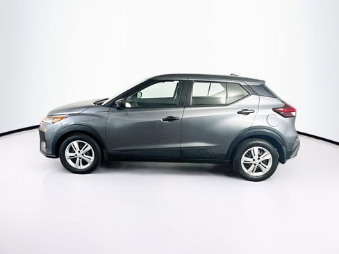 Used 2024 Nissan Kicks S image 4