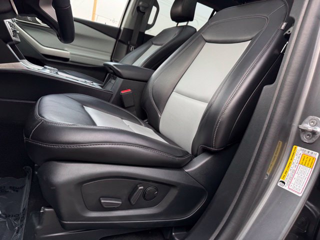 Certified 2023 Ford Explorer XLT w/ Equipment Group 202A AWD/4WD image 6