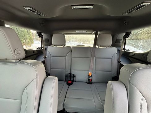 Used 2023 Chevrolet Tahoe Z71 w/ Luxury Package image 30