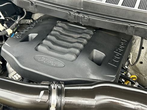 Used 2021 Ford F150 XL w/ Trailer Tow Package image 13