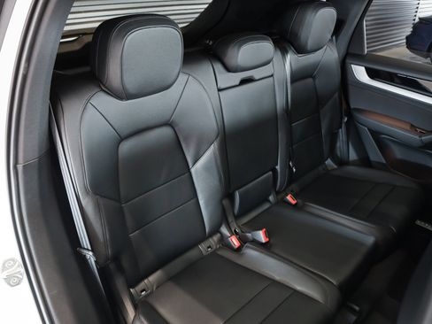 New 2026 Porsche Cayenne S image 6