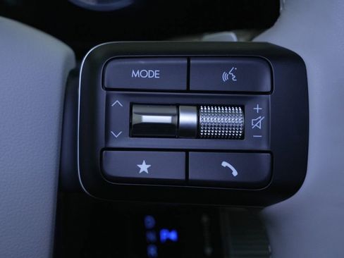 Used 2025 Hyundai Santa Fe SEL image 47