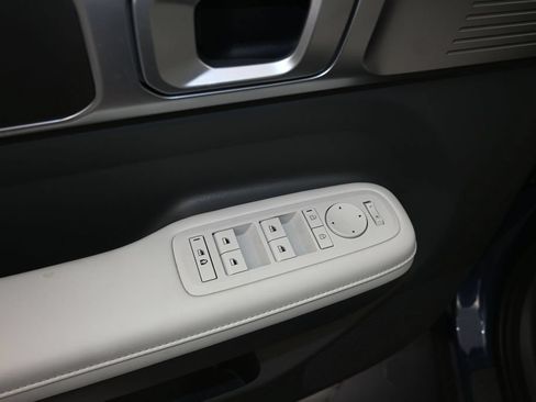 Used 2026 Hyundai Santa Fe SEL FWD image 11