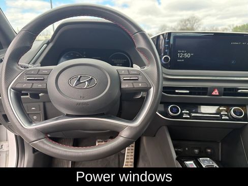 Used 2023 Hyundai Sonata SEL Plus FWD image 15