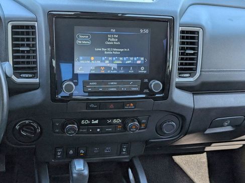 Certified 2024 Nissan Frontier SV w/ SV Convenience Package AWD/4WD image 12
