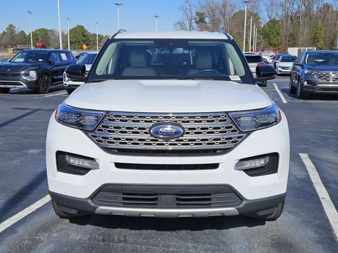 Used 2023 Ford Explorer Limited w/ Equipment Group 301A image 2