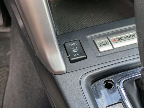 Used 2016 Subaru Forester 2.5i Touring w/ Eyesight & Navigation System image 31