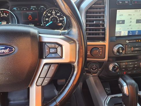 Used 2019 Ford F150 Platinum w/ Equipment Group 701A Luxury image 22