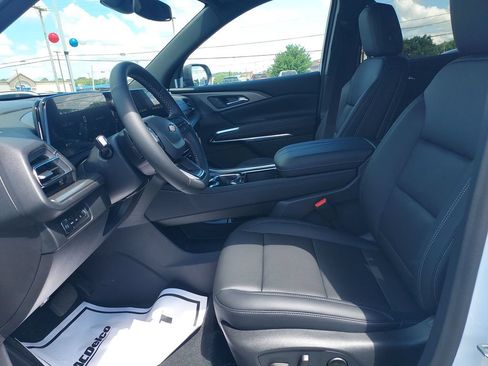 New 2026 Chevrolet Traverse LT AWD/4WD image 13