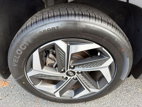 Used 2022 Hyundai Tucson Limited FWD image 17