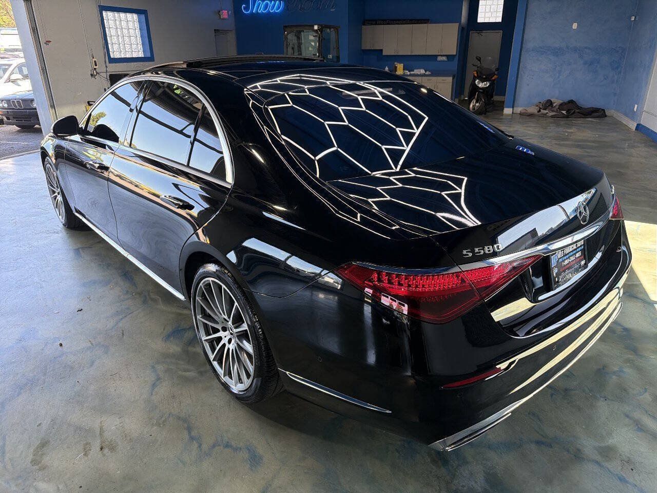 Used 2024 Mercedes-Benz S 580 4MATIC Sedan image 14