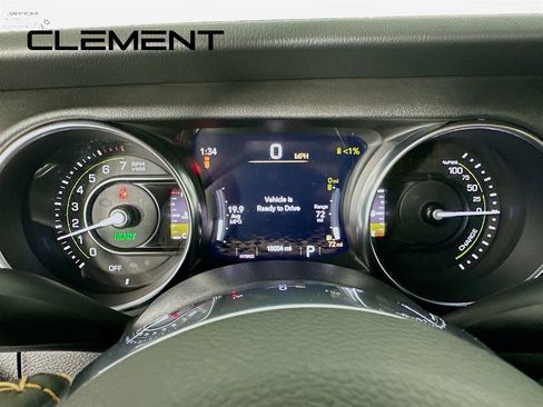 Used 2023 Jeep Wrangler Unlimited Sahara image 18