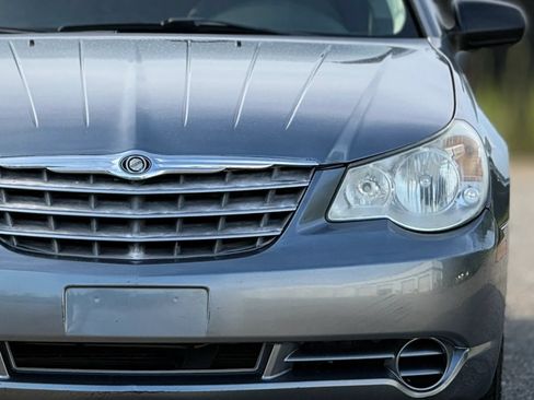 Used 2008 Chrysler Sebring LX FWD image 12