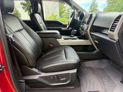 Used 2020 Ford F150 Lariat w/ Equipment Group 502A Luxury AWD/4WD image 47