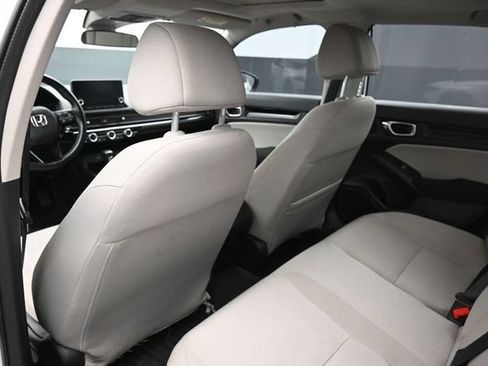 Used 2023 Honda Civic EX image 17