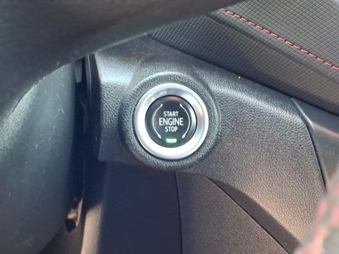 Used 2022 Chevrolet TrailBlazer RS AWD/4WD image 15