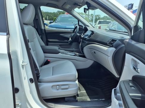 Used 2025 Honda Ridgeline RTL image 7