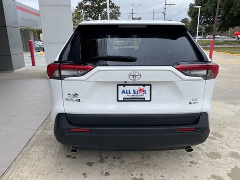 New 2025 Toyota RAV4 LE image 5