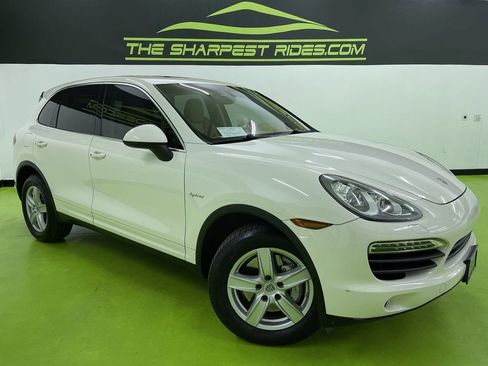 Used 2011 Porsche Cayenne S image 1