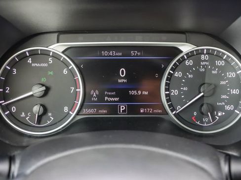 Used 2023 Nissan Sentra SR w/ SR Premium Package image 25