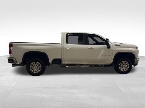 Used 2023 Chevrolet Silverado 2500 LT w/ Convenience Package image 6