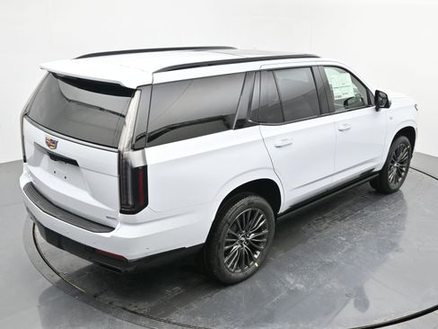 New 2026 Cadillac Escalade Platinum Sport w/ LPO, Floor Liner Package image 27