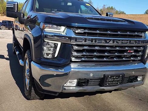 Used 2023 Chevrolet Silverado 2500 LTZ w/ LTZ Plus Package image 2