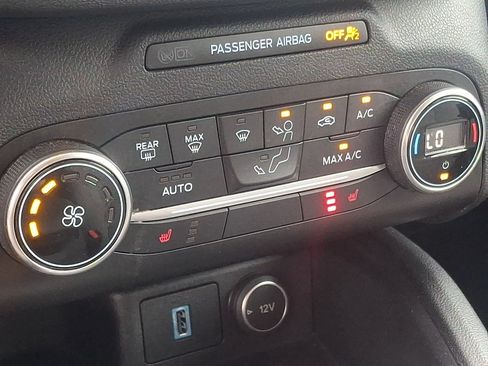Used 2020 Ford Escape SE AWD/4WD image 16