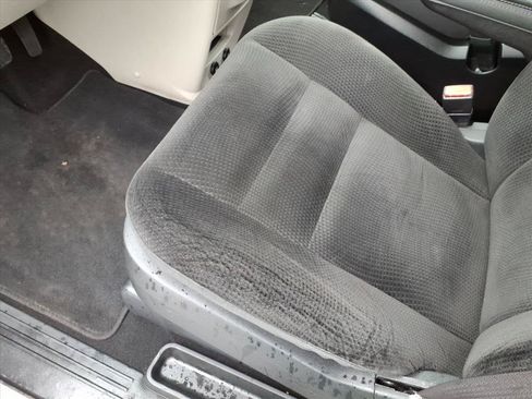 Used 2018 Dodge Grand Caravan SE w/ UConnect Hands-Free Group FWD image 20