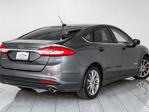 Used 2017 Ford Fusion S image 6