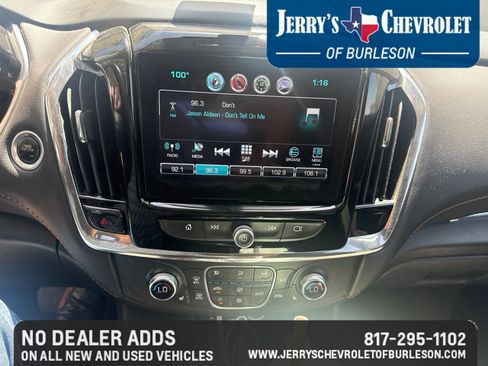 Used 2019 Chevrolet Traverse LT FWD image 9