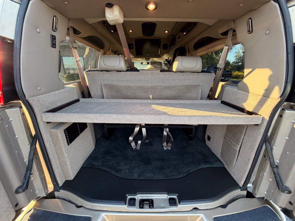 Used 2013 Chevrolet Express 1500 RWD image 22