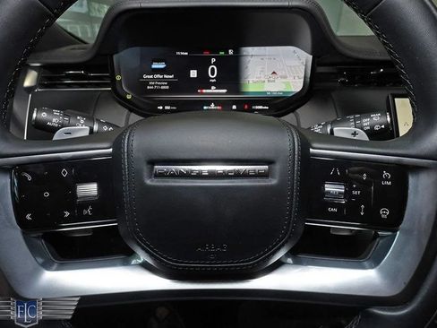 Used 2023 Land Rover Range Rover SV AWD/4WD image 37