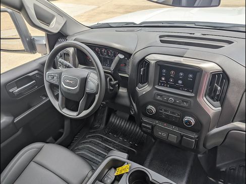 New 2026 GMC Sierra 3500 Pro w/ Convenience Package AWD/4WD image 17