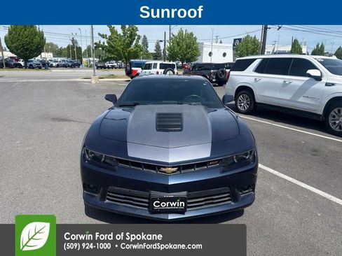 Used 2015 Chevrolet Camaro SS w/ RS Package RWD image 2