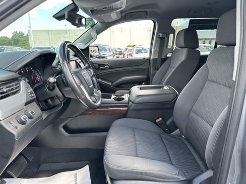 Used 2020 GMC Yukon SLE w/ SLE Value Package AWD/4WD image 16