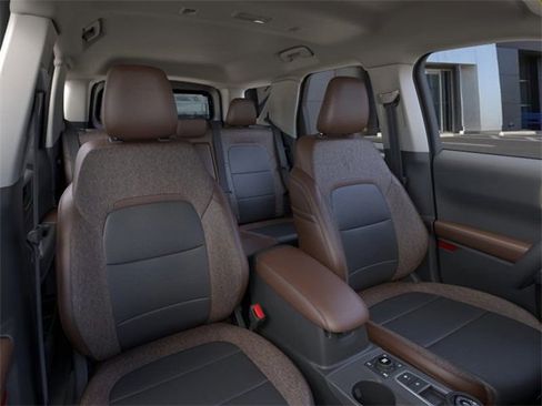 New 2025 Ford Bronco Sport Outer Banks w/ Sasquatch Outer Banks Package image 10