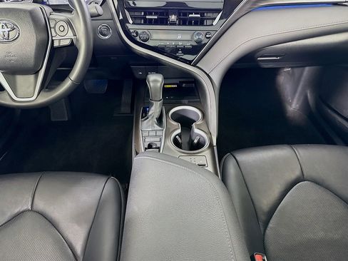 Used 2024 Toyota Camry XLE image 37