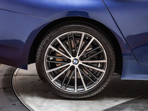 Certified 2023 BMW 540i w/ Premium Package image 11