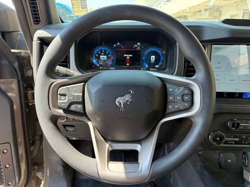 Certified 2025 Ford Bronco 2-Door AWD/4WD image 21