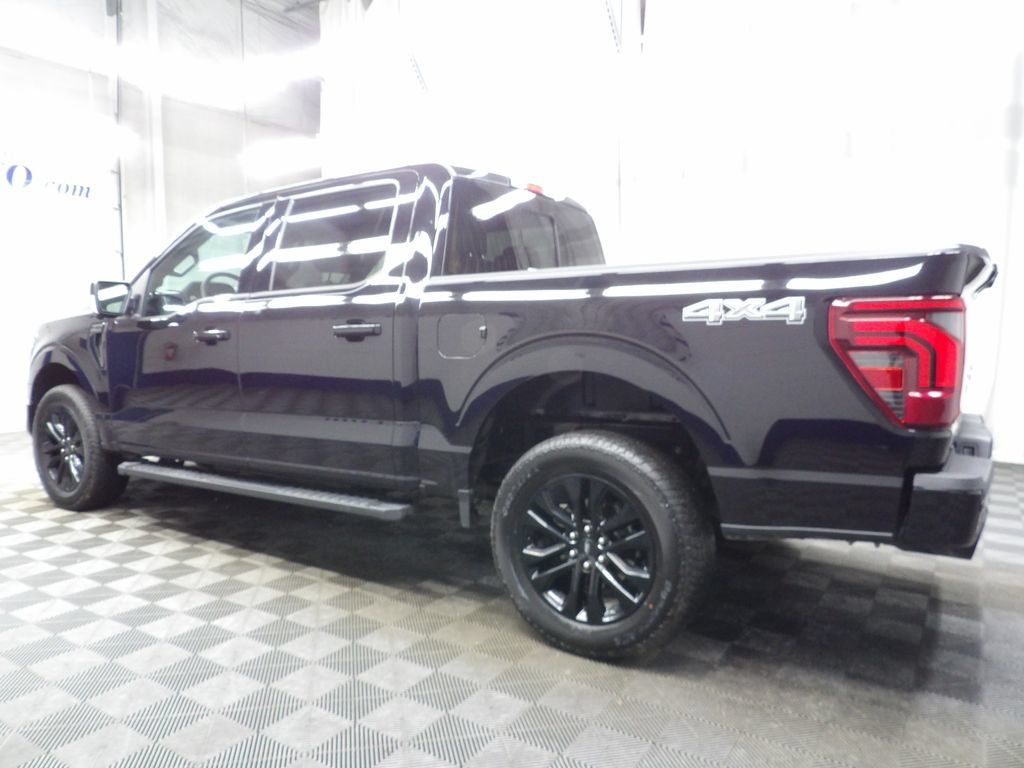 Used 2025 Ford F150 Lariat AWD/4WD image 7