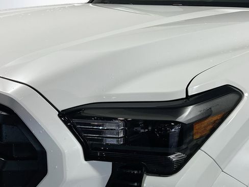 Used 2024 Toyota Tacoma SR5 image 11