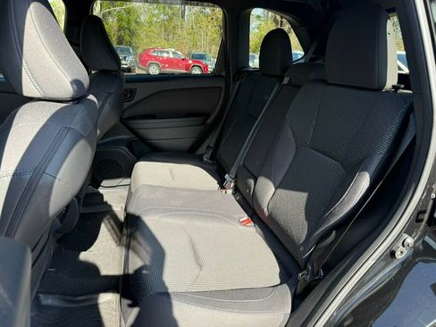 Used 2025 Subaru Forester Premium image 8