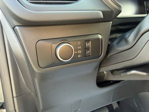 Used 2023 Ford Escape AWD image 12