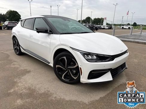 Used 2022 Kia EV6 GT-Line w/ GT-Line Suede Seat Package AWD/4WD image 12
