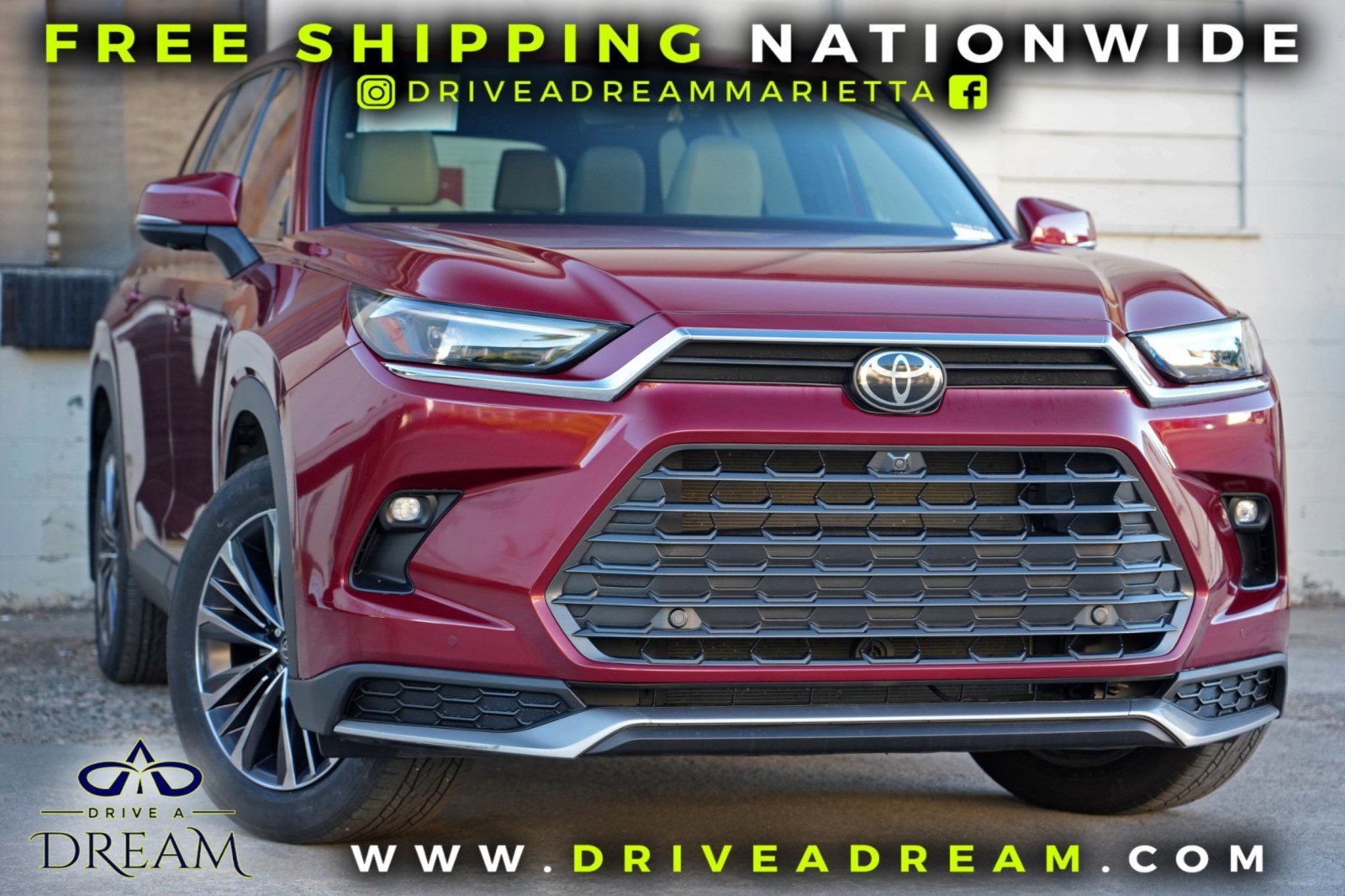 Used 2024 Toyota Grand Highlander AWD Hybrid image 2