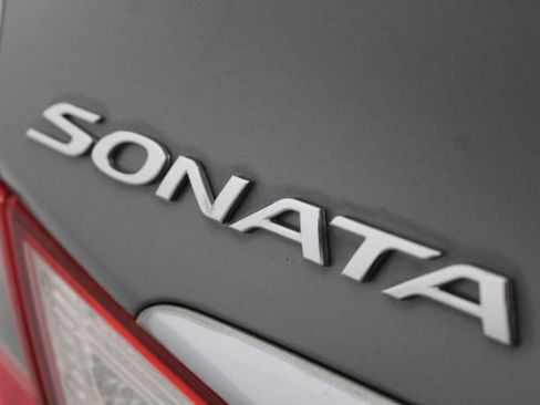 Used 2013 Hyundai Sonata SE FWD image 7