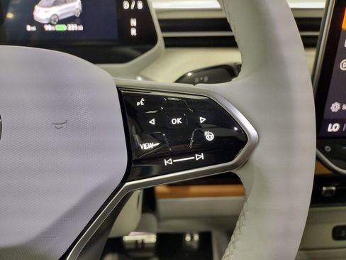 New 2025 Volkswagen ID. Buzz 1st Edition image 23